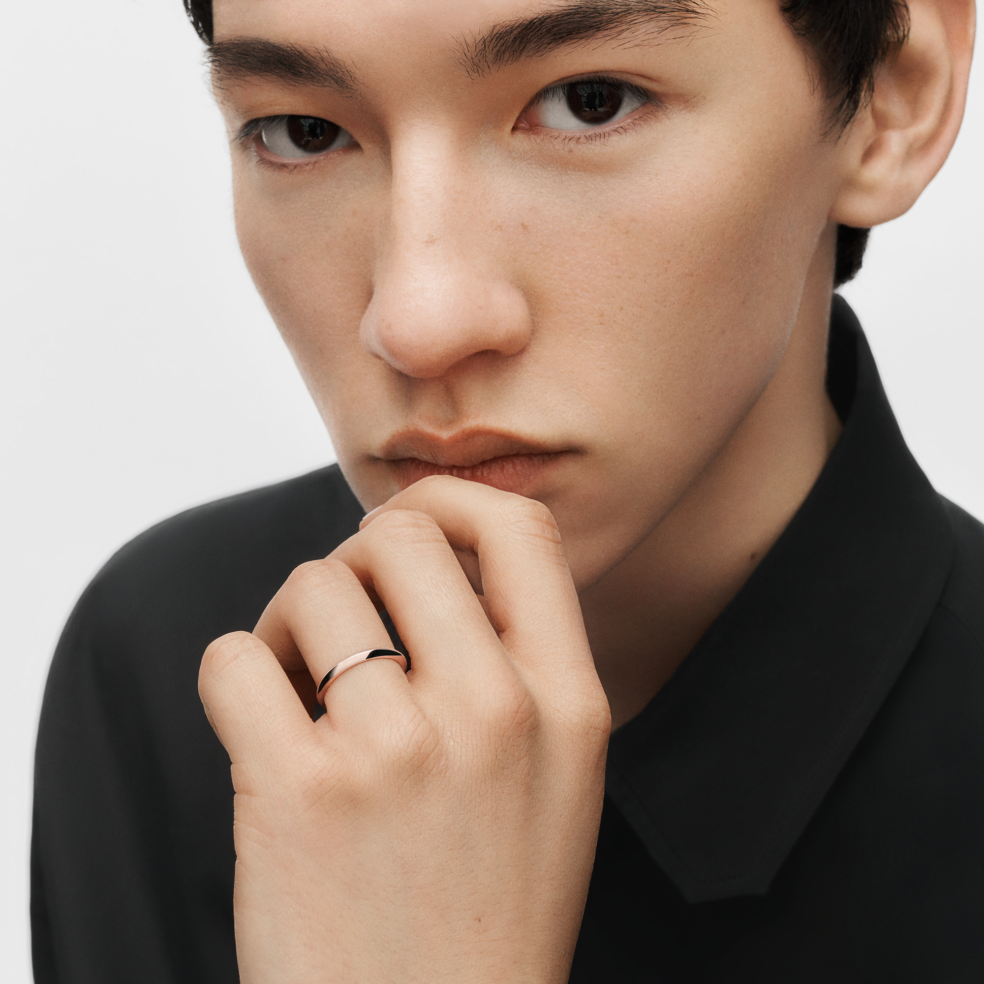 Alianza LV Diamonds en oro rosa de 2,5 mm  Joyería Categorías Wedding Bands | LOUIS VUITTON (Zoom de producto)